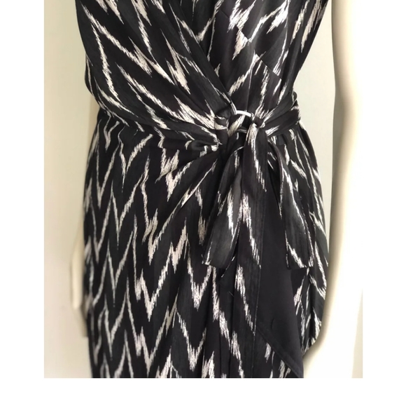 Ann Taylor Wrsp Dress Szx.0P NWT - Picture 4 of 9